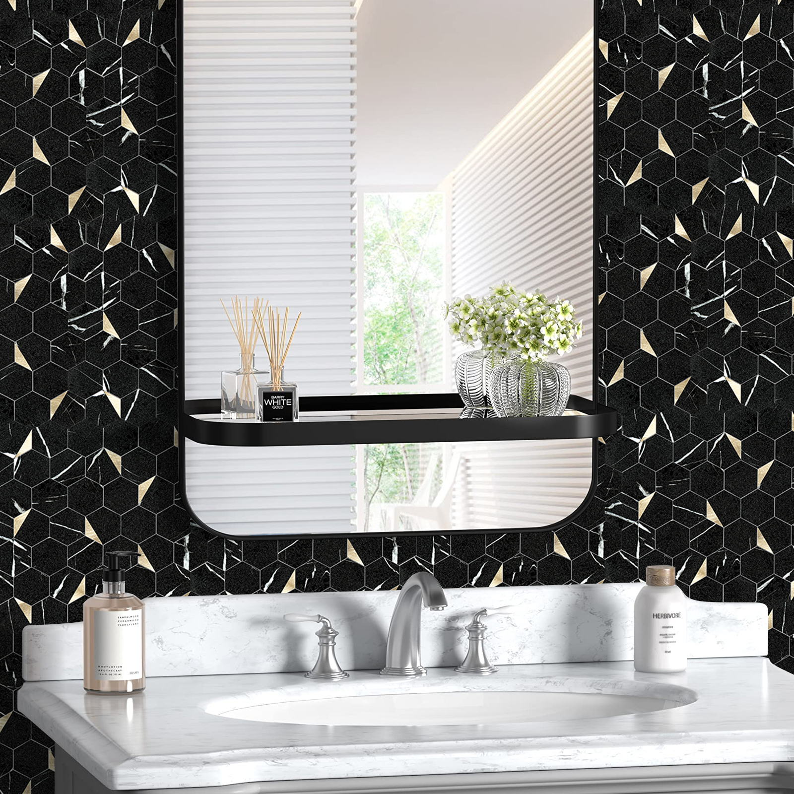 Black and white root+gold